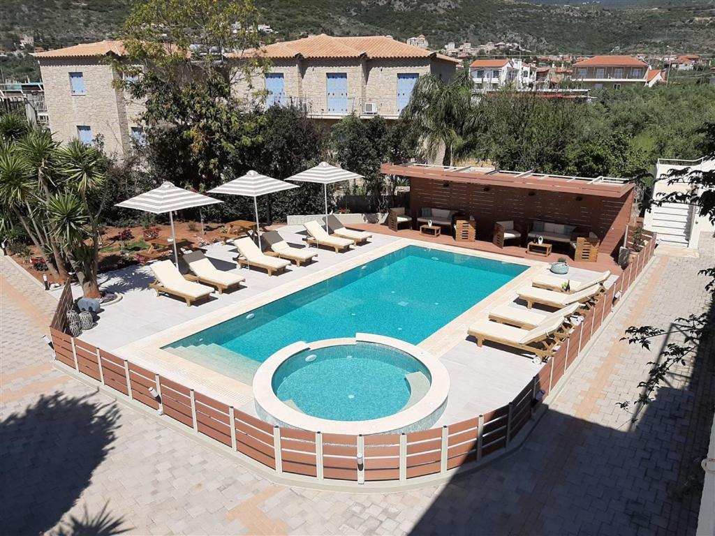 Athina Apartments 斯陶帕 外观 照片