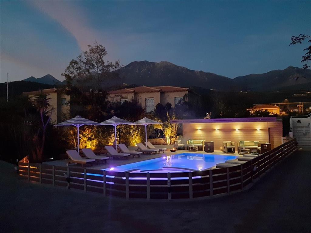 Athina Apartments 斯陶帕 外观 照片