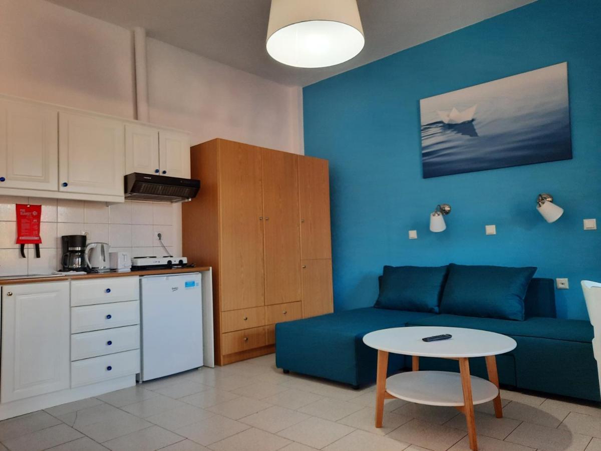 Athina Apartments 斯陶帕 外观 照片