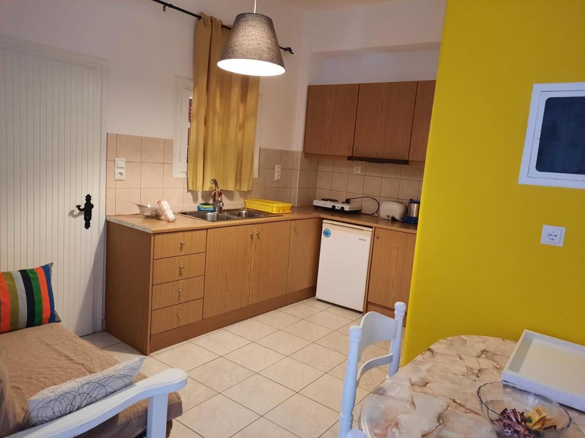 Athina Apartments 斯陶帕 外观 照片